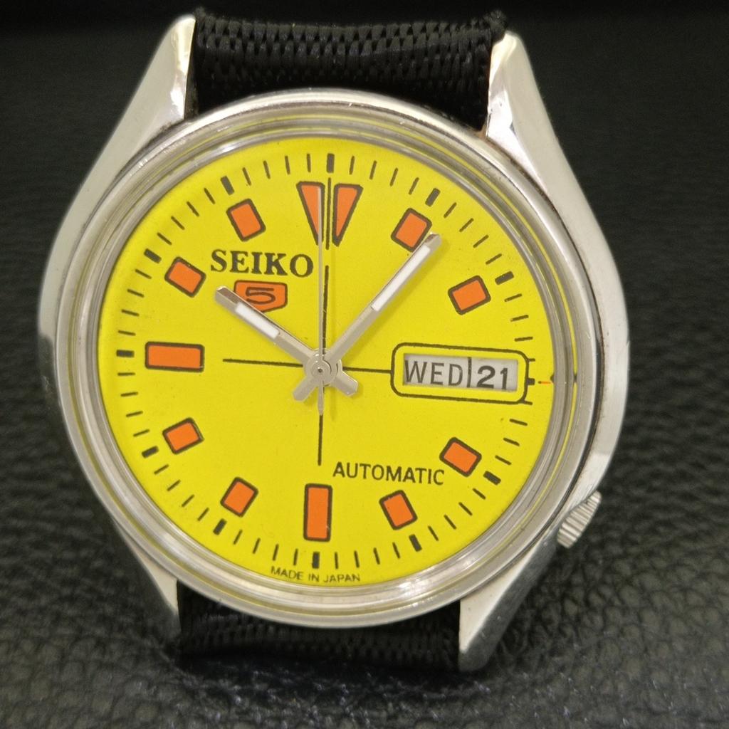 Seiko 5 AUTOMATIC VINTAGE JAPAN 6309A MENS YELLOW COLOR DIAL WATCH A702714-1