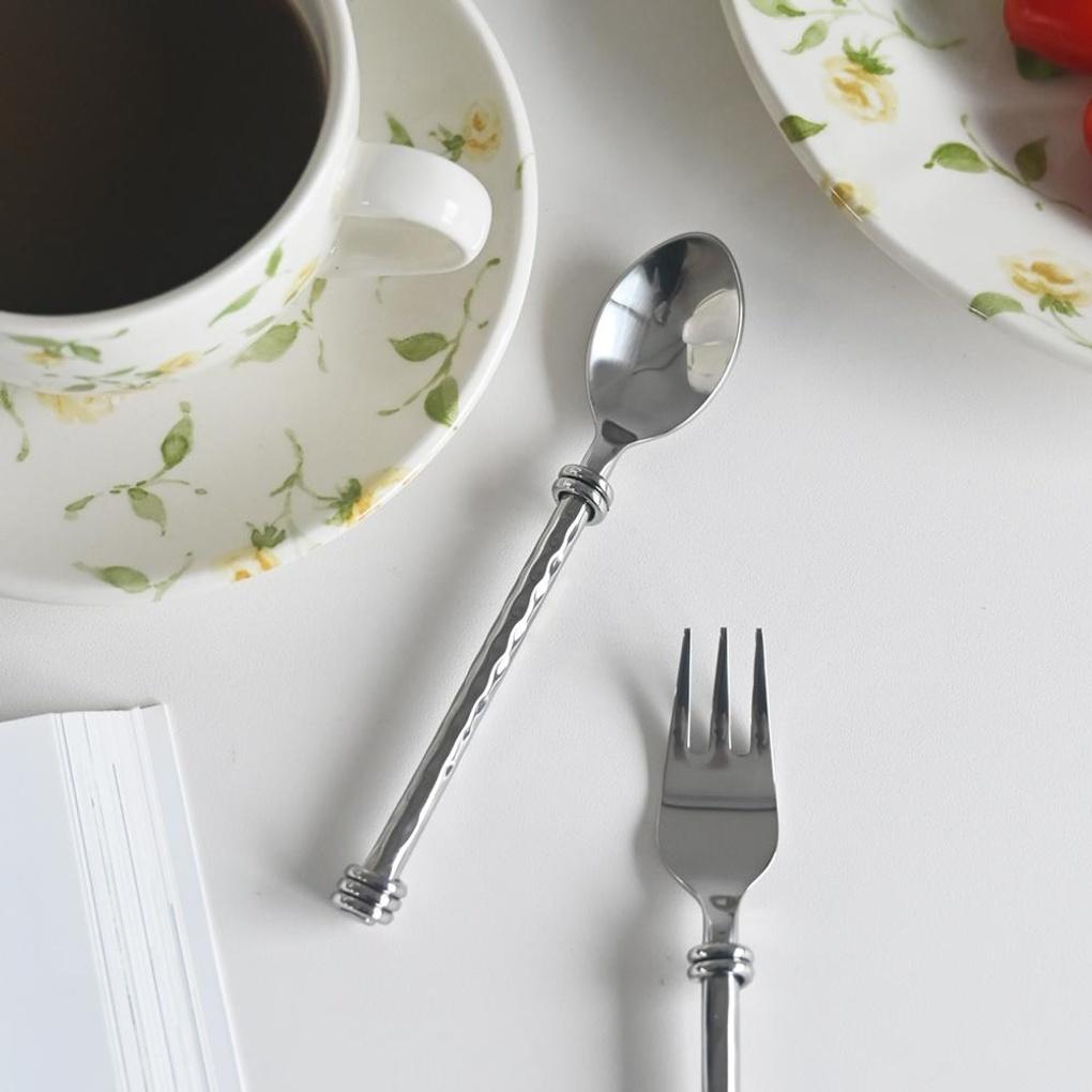 

Stainless Steel Tri-Ring Twist Cutlery Dessert Spoon
