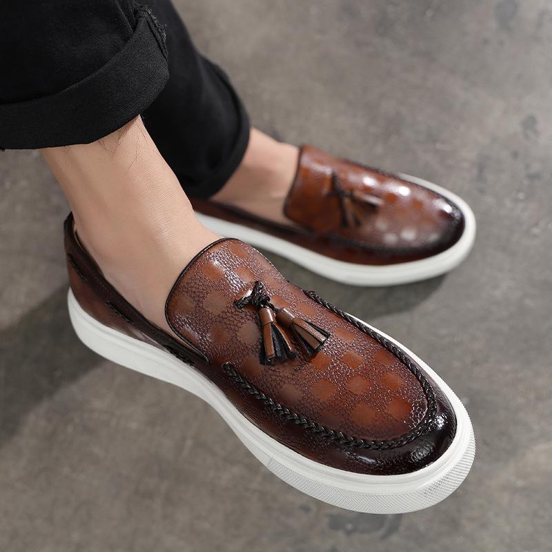 2025 Brand Design Men Patent Genuine Leather Loafers Moccasins Men's Tassel Loafers Vintage Slip-on Casual Men Social Dress Shoe