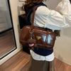 2025 Winter New Retro Soft Leather Bowling Bag Niche Design Commuter Handbag Oil Wax Leather Messenger Bag Tide