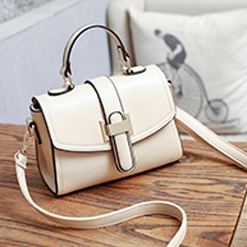 Autumn and Winter New Fashion Leather Buckle Messenger Bag Simple and Versatile Single Shoulder Crossbody Portable Women's Bag Tide
