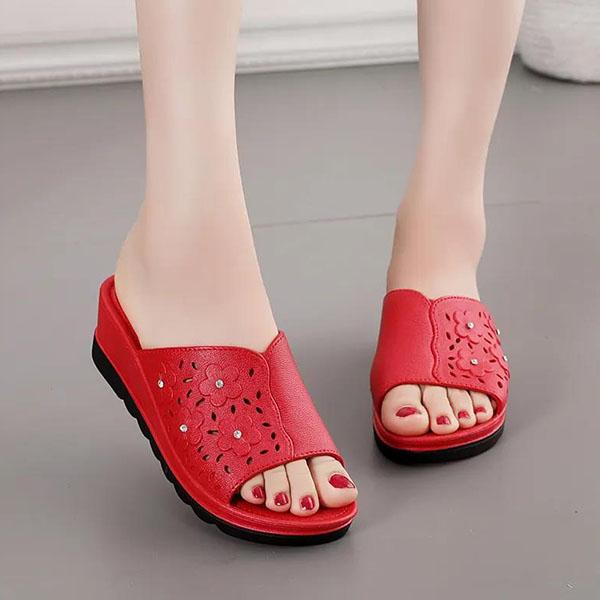Women's Plus Size Versatile Thick Heel Wedge Slippers Ladies Summer Solid Color High Heels Hollow-carved Design Soft Leather Sandals