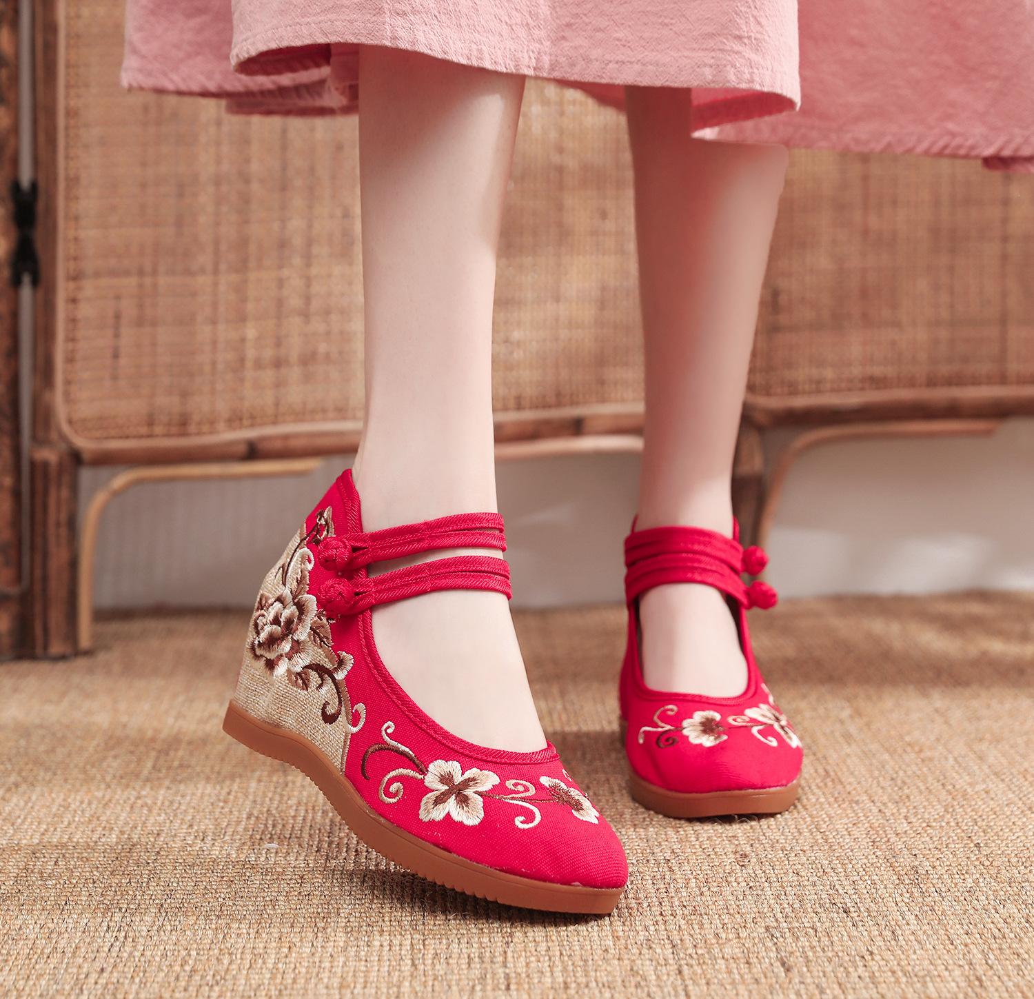 

Туфли на высоком каблуке, одинарные туфли, клиновидный каблук, вышитые тканевые туфли, старинный стиль, национальный стиль, весенне-осенние женские тканевые туфли и женская обувь 41