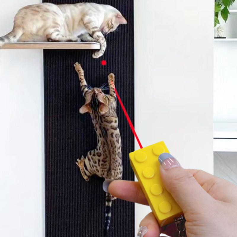 Glow-in-the-Dark Infrared Building Blocks Laser Flashlight Pet Toy Keychain Gift