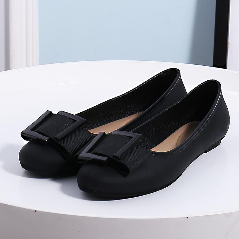 New fashion sandals female summer fairy wearing beach seaside baotou jelly flat single shoes versatile 36 1880₽