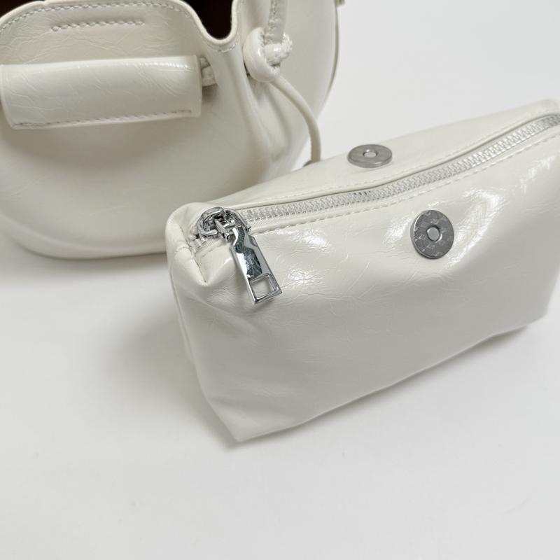 Mini Bucket Handbag for Women Fashionable Drawstring Tote Bag with Adjustable Shoulder Strap Casual Daily Use Bag
