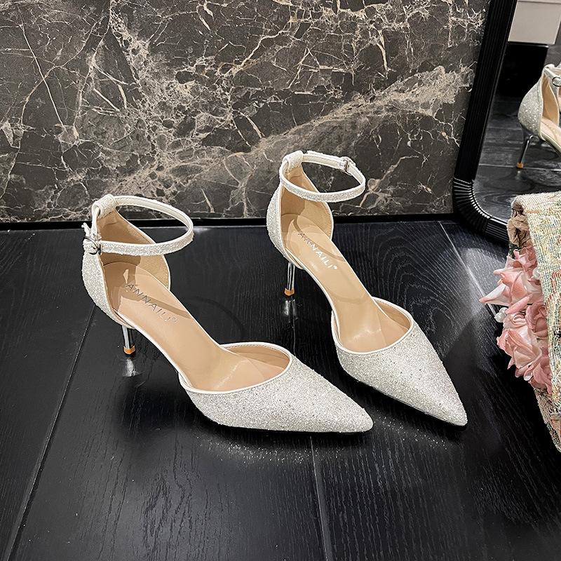Sandali Peep Toe Bianchi a Punta con Tacco Alto, Cinturini Glitterati e Design Svuotato per Matrimonio e Damigella d'Onore