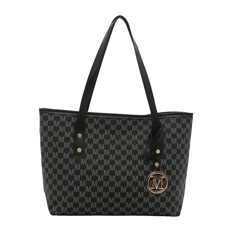 Large-capacity Bag Women's 2025 New Spring and Summer Versatile Niche Design Class Shoulder Commuter Bag Portable Tote Bag