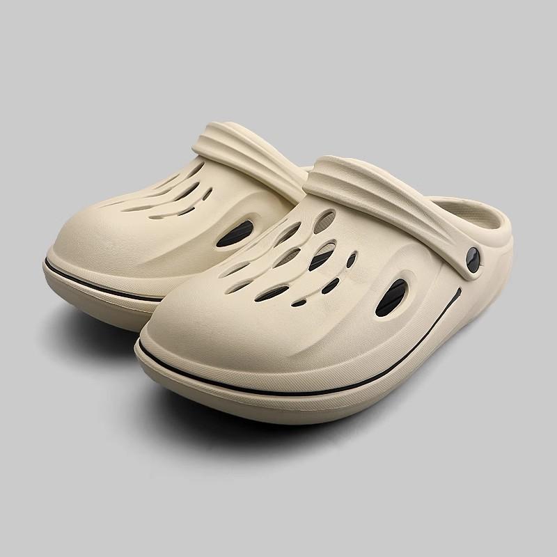 Men Sandals Summer Clogs EVA Garden Slippers Hole Shoes Beach Platform Sandals Couple Indoor House Bathroom Slides Plus Size 49