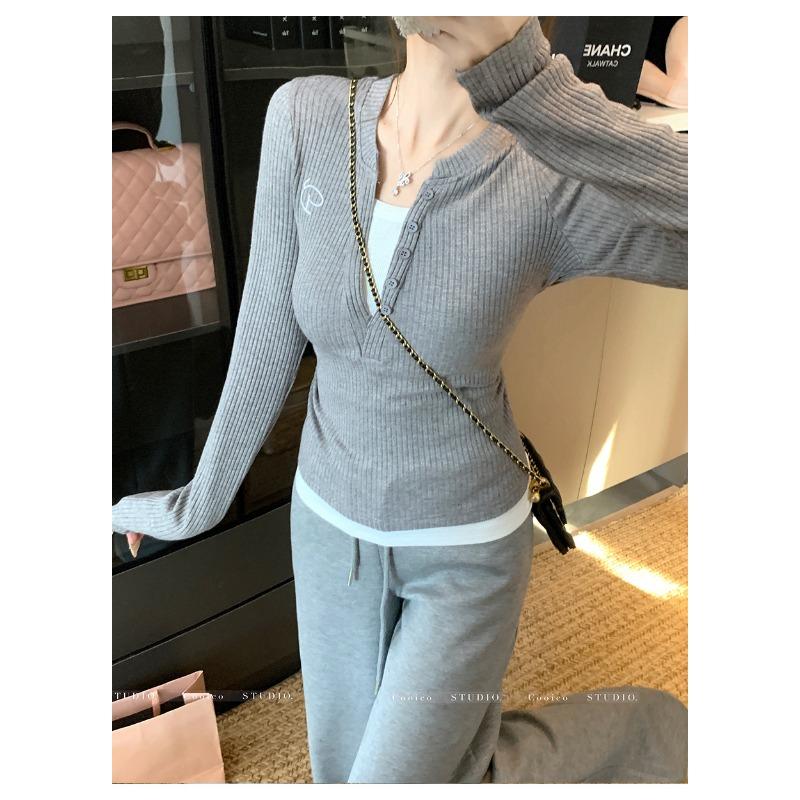 Printemps Automne Faux Deux Pièces T-shirt Décontracté Mode à Bascule Femmes Manches Longues Patchwork T-shirt Pull Haut