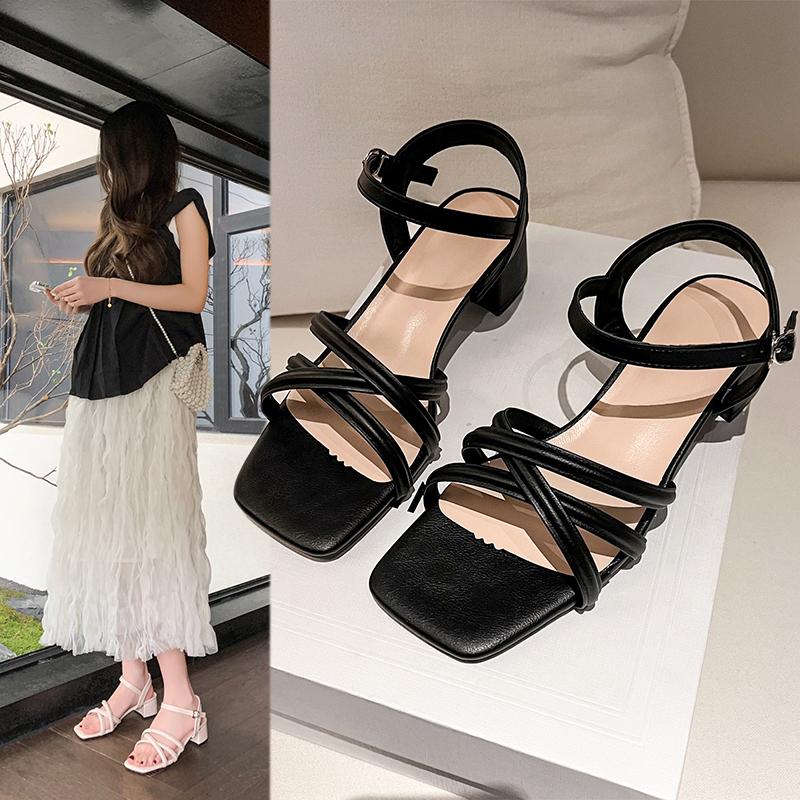 

Fashion Women s Sandals Summer New Square Heel High Shoes Fashion Roman Sandals Black and White Open Toed Woman Slippers Ladies Shoes 35 чёрный