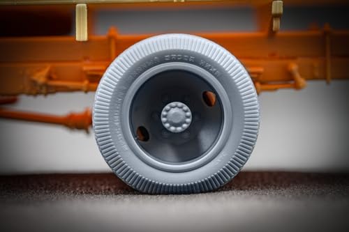 Scale-X 1/35 ZiS-5 Weight-Deforming Wheel Set with Spare Tire (for Hobby Boss) Plastic Model Parts SCXWW35002S (Military Vehicle)