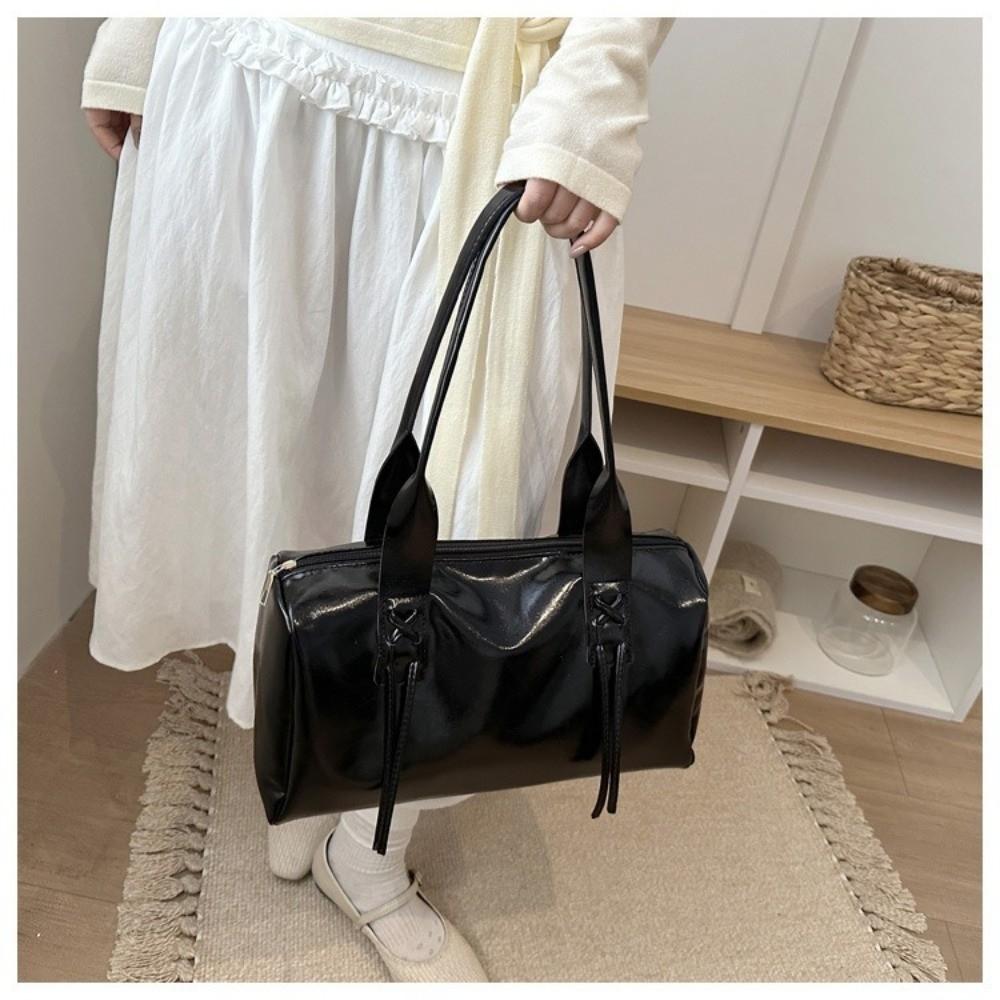 New Large Capacity Shoulder Bag Pillow Shaped Pu Leather Pillow Bag Zipper Closure Female Tote Bag