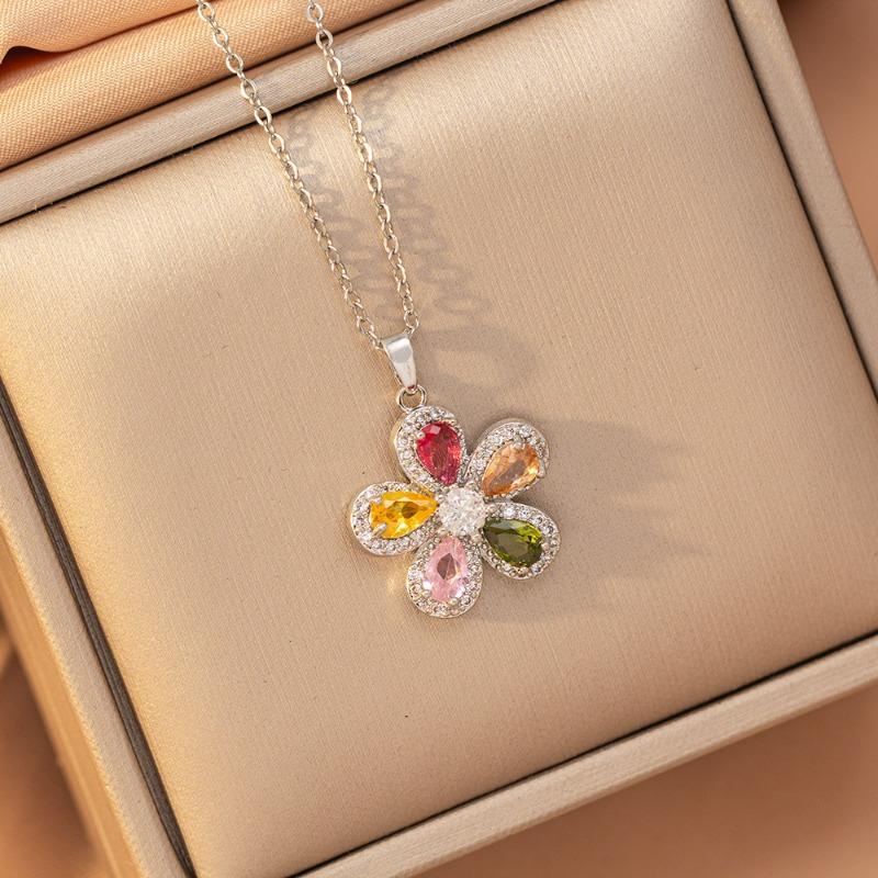 [Titanium Steel] Necklace Women's Copper Micro-inlaid Electroplating Advanced Sense Delicate Clavicle Chain Jewelry