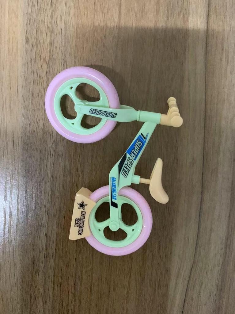 DIY Mini Bicycle Keychain Ornament