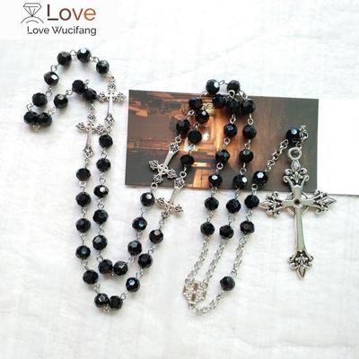 Czarny kryształowy różaniec naszyjnik długi krzyż wisiorek dla mężczyzn kobiety biżuteria religijna