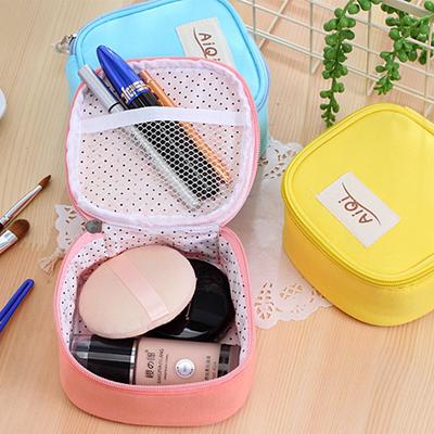 Strumenti e accessori – Beauty case e trousse