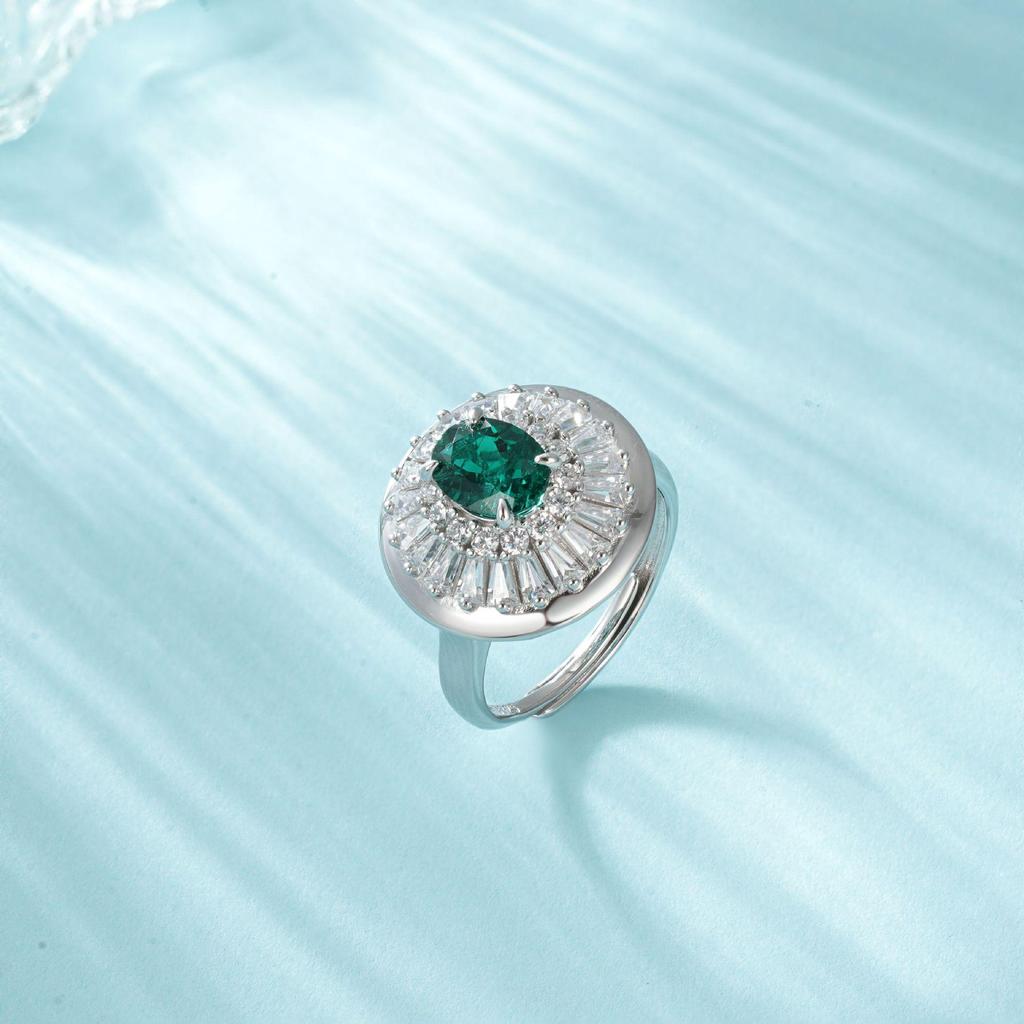 Elegant Emerald Cultured Gemstone Ring In S925 Silver with European and American Style