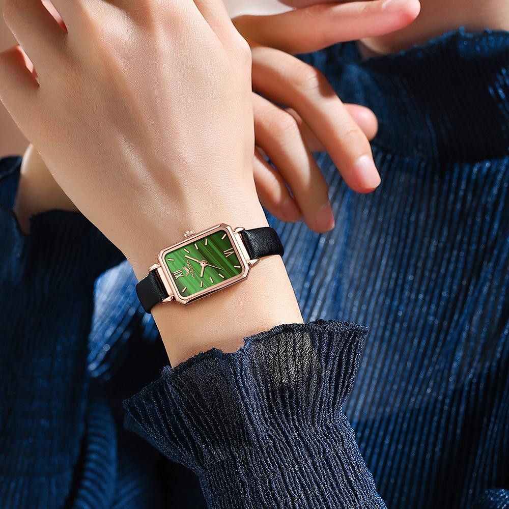 2025 New Small Green Watch Women's Light Luxury Retro Small Square Plate Simple Temperament Women's Watch