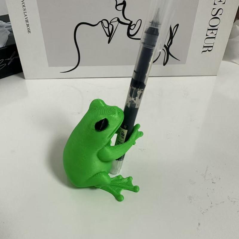 Adorable 3D Green Frog Pen Holder Multi-Functional Pen Stand Creative Stationery Storage Desktop Decor Frog Lovers Gift