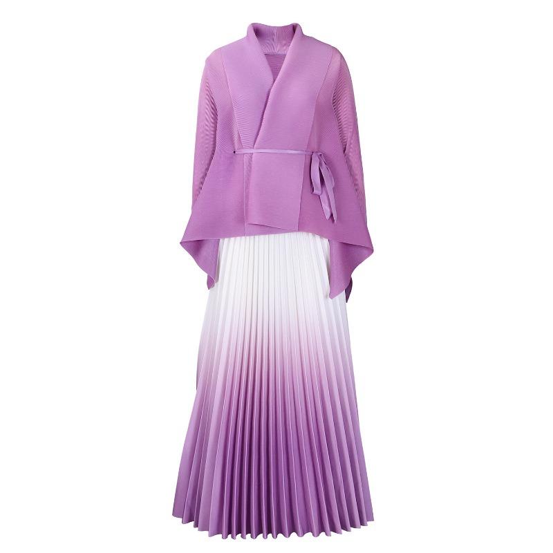 

Женская одежда осень большой размер модный элегантный топ с рукавом летучая мышь юбка с градиентным переходом цвета комплект из двух предметов average size