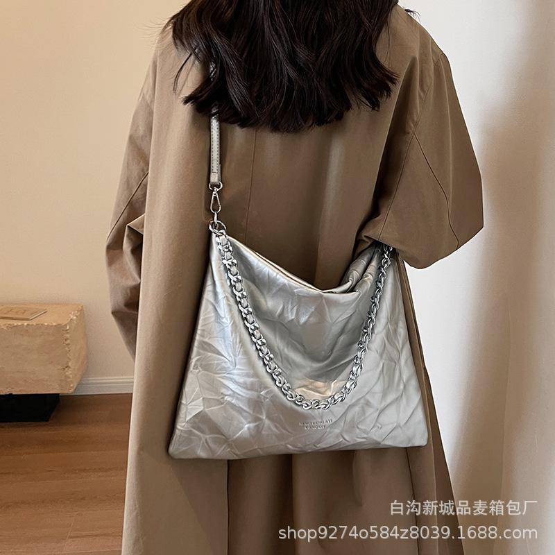 2025 New Shoulder Chain Handbag Solid Color Messenger Big Bag Large Capacity Fashion Trendy Women's Bag Autumn New