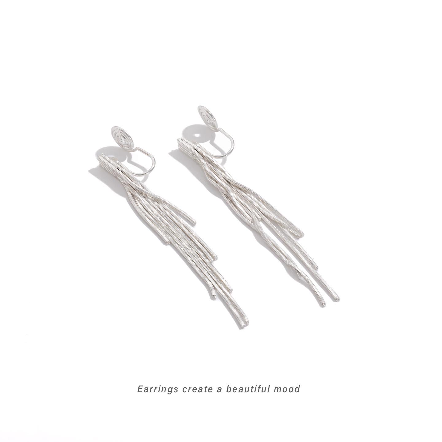 

Elegant Silver Fringe Clip-On Earrings for Women - No Piercing Needed, High-End Everyday Design
