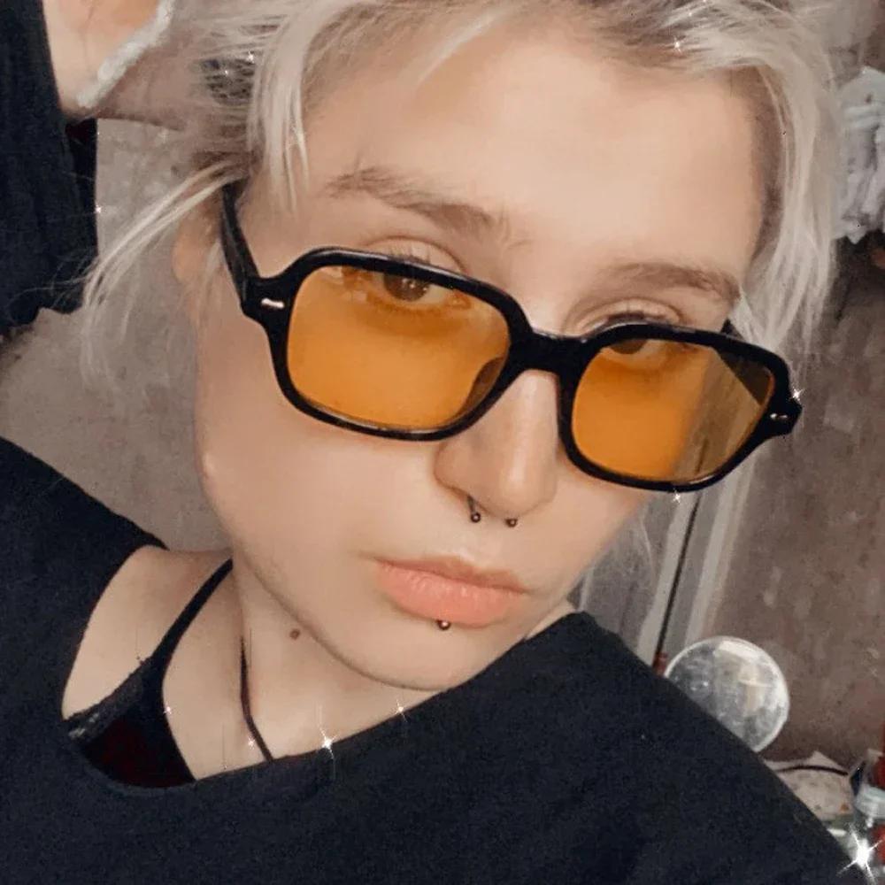 Vintage Small Frame Sunglasses Women Retro Oval Sun Glasses Korean Style Designer Brand Classic Eyewear for Driving Black