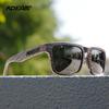 Lunettes de soleil polarisées style carré KDEAM pour hommes et femmes Taille moyenne Largeur totale 145 mm Lunettes de soleil d'extérieur avec étui zippé