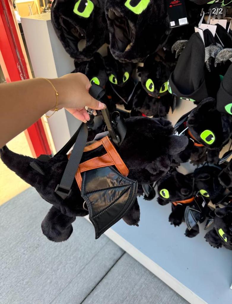 Cute and Funny Toothless Plush Backpack - Japanese Anime Style for Commuting