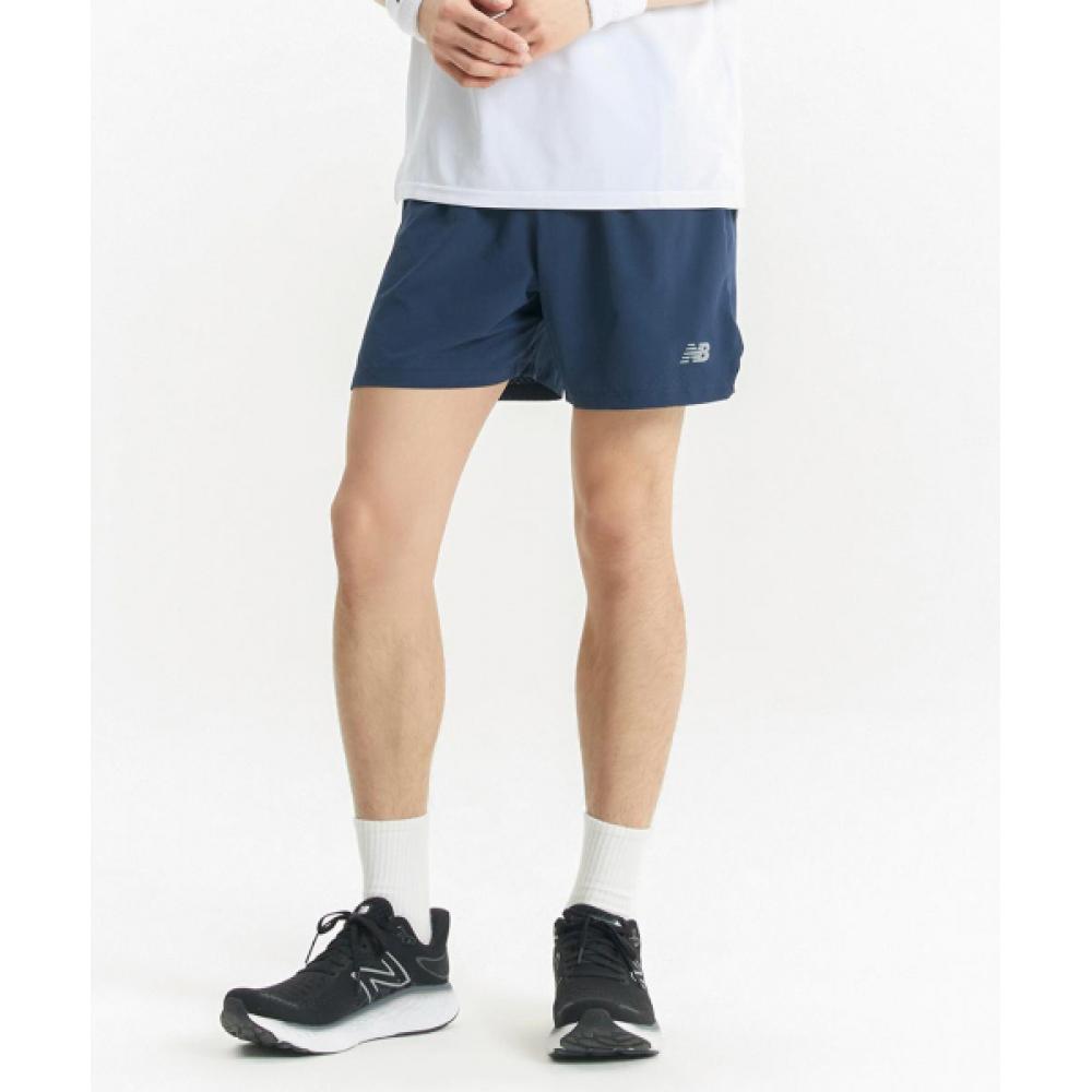 

NEW BALANCE NBNVE2P091 МУЖСКИЕ ШОРТЫ RC 4 ЧАСТИ ТЕМНО-СИНИЕ