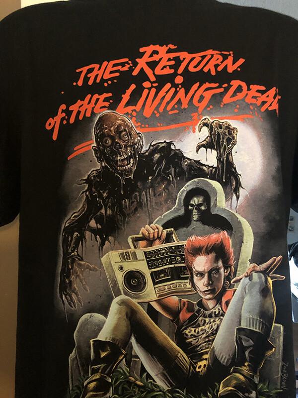 Возвращение живых мертвецов - Футболка с кладбищем Унисекс Футболка S