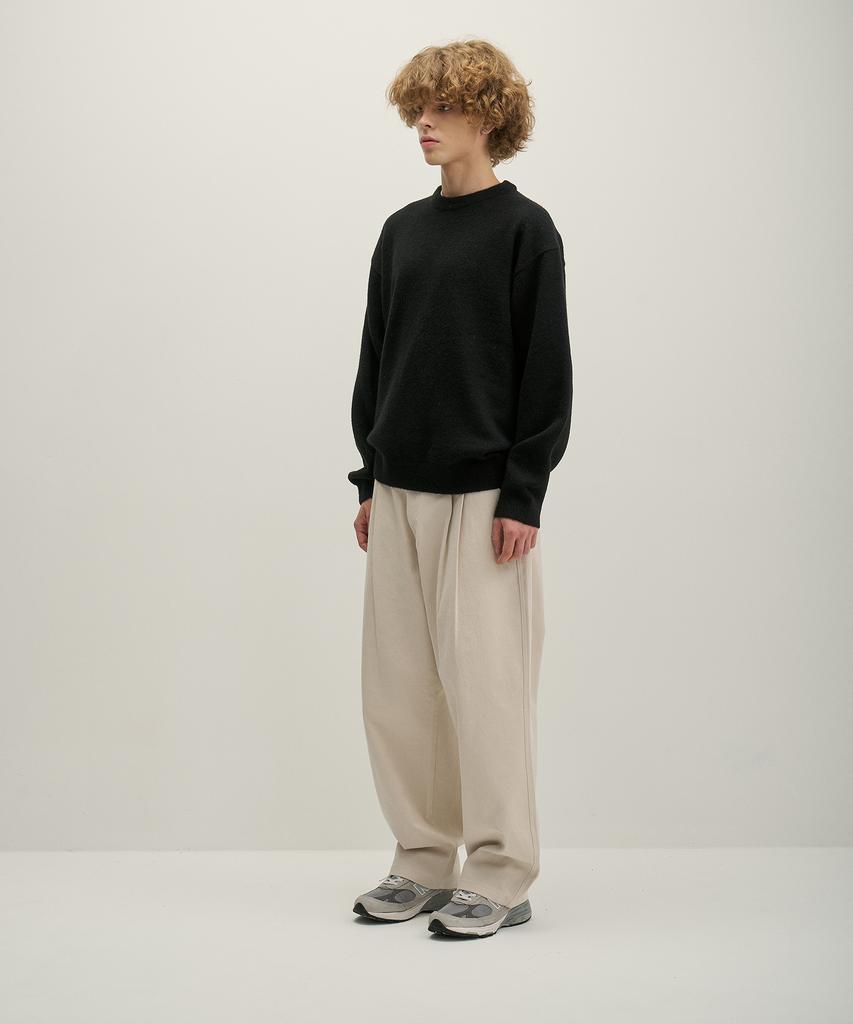 GNOK Herasi Wool Round Knit [Black]