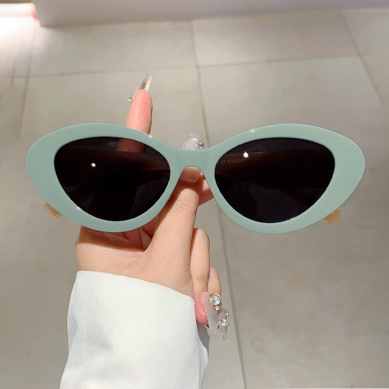 Luxury Designer Vintage Cat Eye Sunglasses Women Men Trendy Punk Jelly Sexy Eyeglasses Sun Glasses