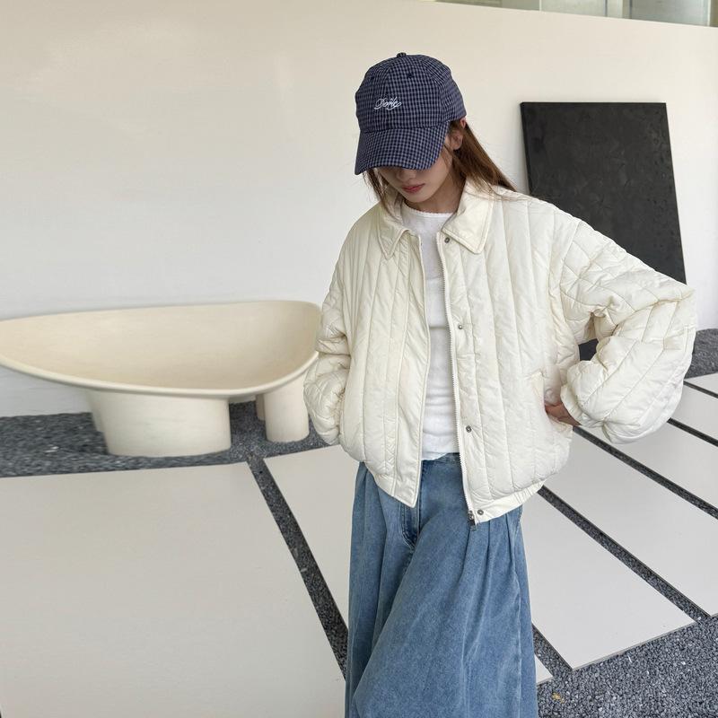 Women's  Short Down Jacket Turn-down Collar