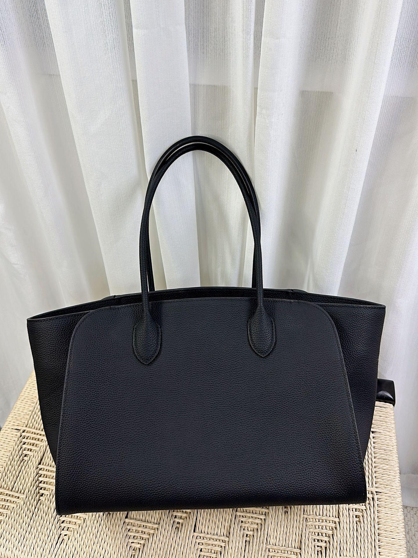 

Ряд Сверхпростой Стиль Маленькая Вместимость Пакет Воловья Кожа Большая Вместимость Сумка Ручной Работы Натуральная Кожа Дышащая Сумка Через Плечо Женская 35.5x28x13cm