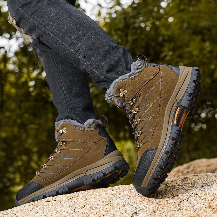 2418 Men's Mountaineering Shoes Boots High Top Anti Velvet Leather Face With Warm Cotton Outdoor Off Road Sports