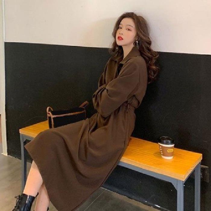 Hepburn Style Black Waist-Cinching Slim Long Dress - Classic Versatile Autumn/Winter Korean Shirt Collar Dress for Women