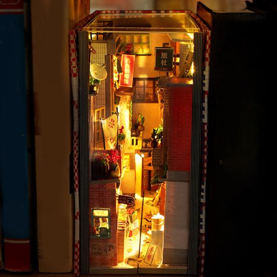 Mini Dollhouse Furniture Creative Lovely Vintage Finish Home Decor 3D Wooden House Puzzle Model Toy DIY