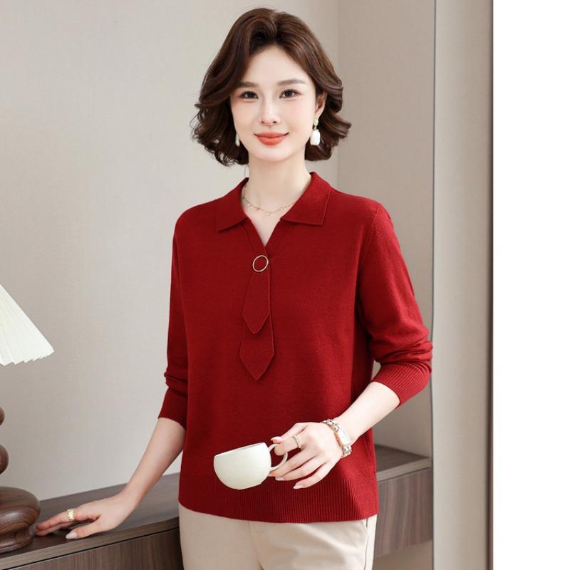 Middle-aged and elderly women's spring and autumn knitted bottoming shirt, mother's spring sweater top, wedding banquet happy mother-in-law inside