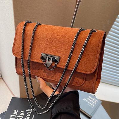 Bolsas de Design de Nicho de Alta Qualidade  Bolsas Populares Casuais Transversais de Corrente de Ombro  Bolsas Transversais Retro Versáteis  Mulheres