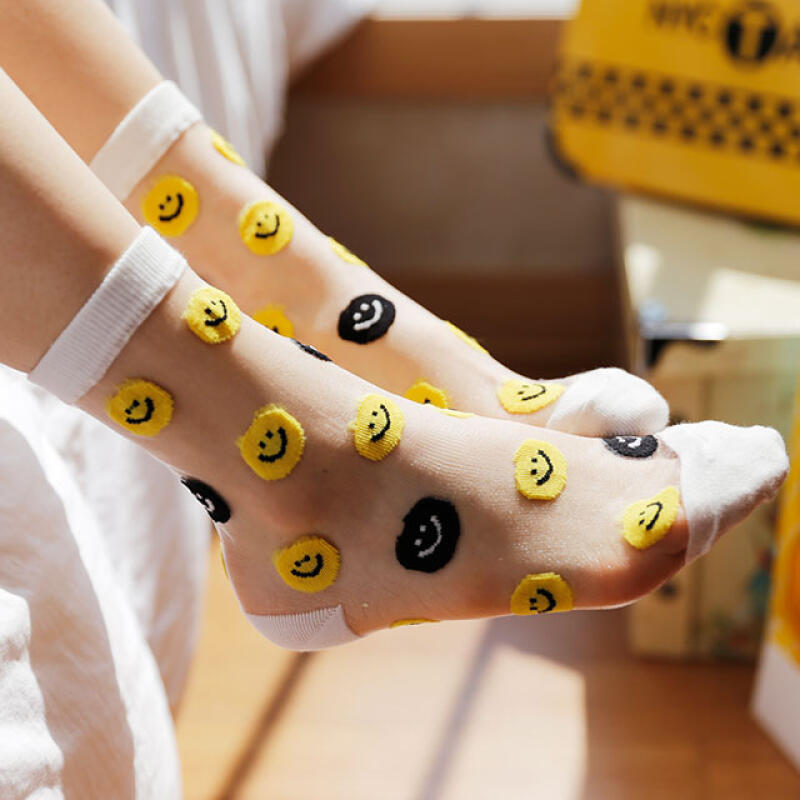 SSRU013_Smile Mono See-Through Socks white