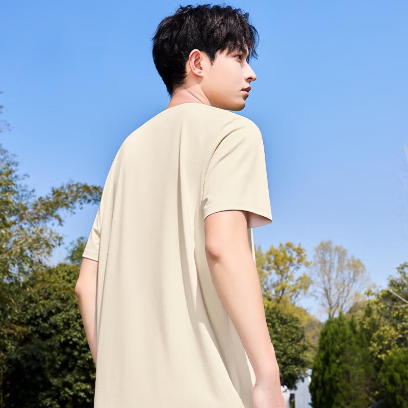 MINISO Men's Summer Quick-Dry Retro Crew Neck T-Shirt