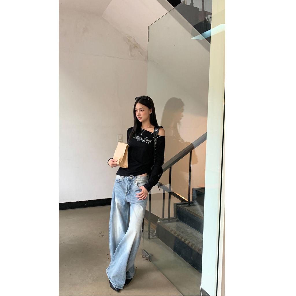 Retro Rhinestone Cold Shoulder Long Sleeve T-shirt in Black - Slim Fit Off-the-Shoulder Top for Women, Spring/Autumn European & American Style.