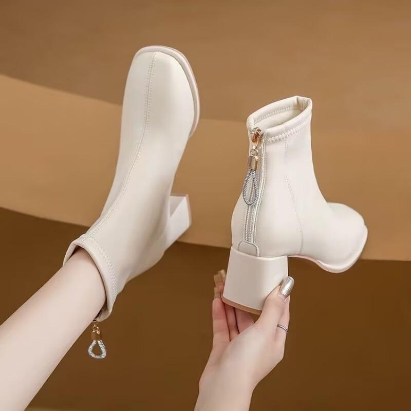 Autumn and Winter Thick Heel Martin Boots New Square Head Velvet Short Tube Thin Boots Women's Soft Leather Small Short Boots Ankle Boots