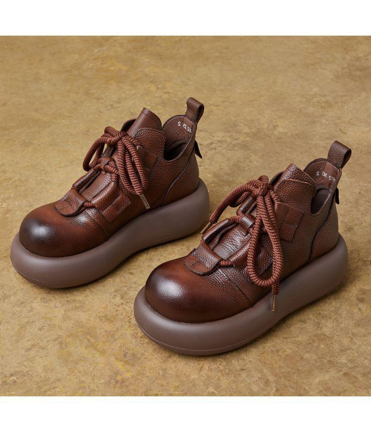 Stylish Handmade Leather Retro Women's Thick-Soled Ankle Boots - Lace-Up Round-Toe Martin Boots for Autumn and Winter.