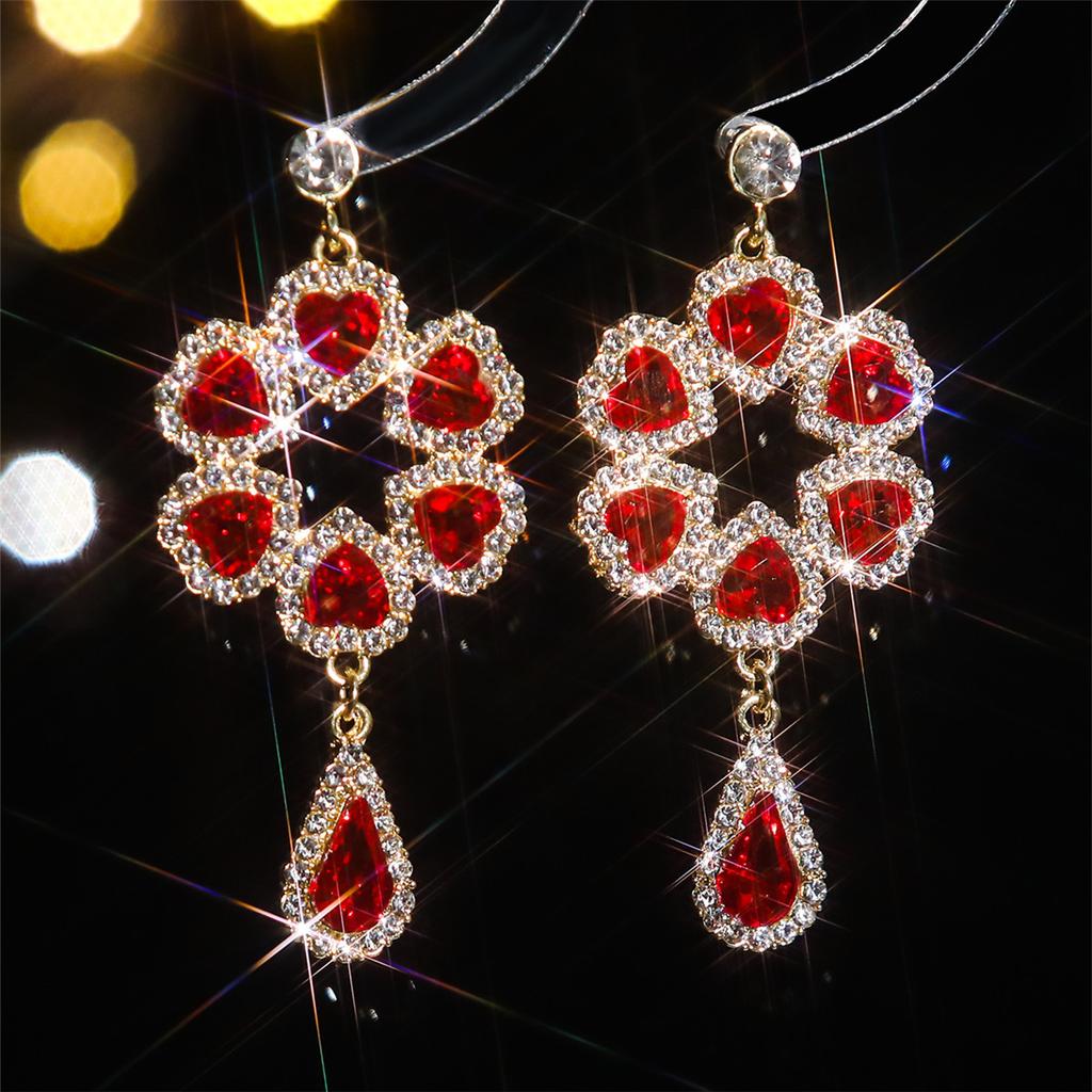 Luksusowy temperament Kolorowe długie kolczyki kryształowe Seks przesadzone kolczyki słodkie kobiece kolczyki