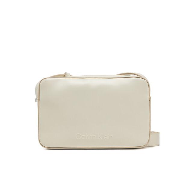 Сумка Calvin Klein Embossed Logo Camera Bag One Size