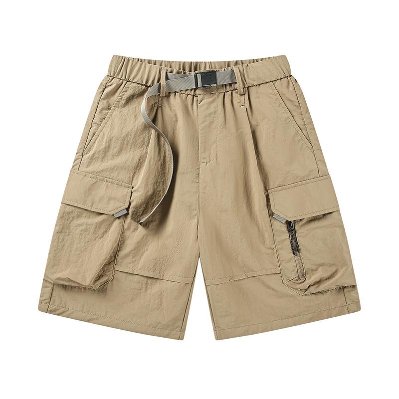 Casual Overalls Summer Pants Men's High Street Loose Men's Outdoor Shorts Are Casual and Simple.
