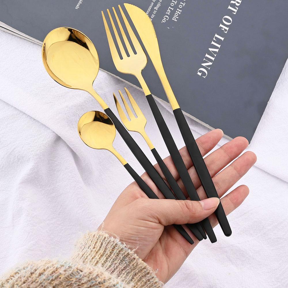 Set di Posate d'Argento da 40 Pezzi Posate in Acciaio Inossidabile Coltello da Cena Occidentale Forchetta Cucchiaio Stoviglie Cucchiaini da Tè Forchetta per Frutta e Torta Cucina